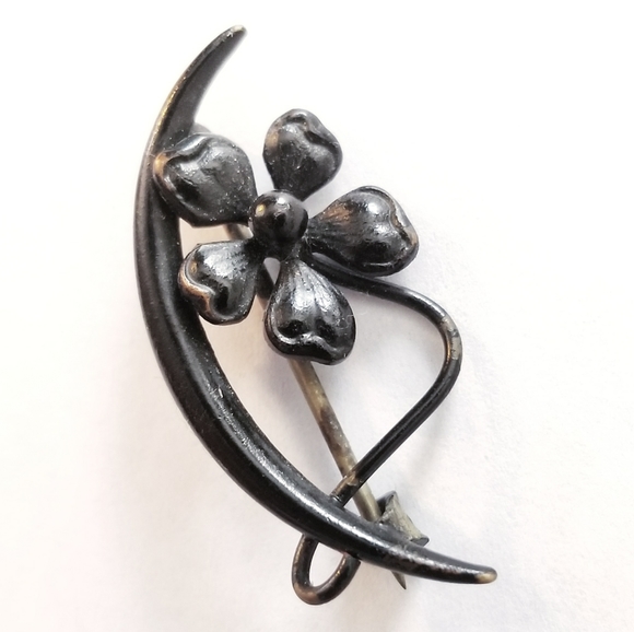 Vintage Jewelry - Antique honeymoon brooch crescent moon pin black vintage celestial floral